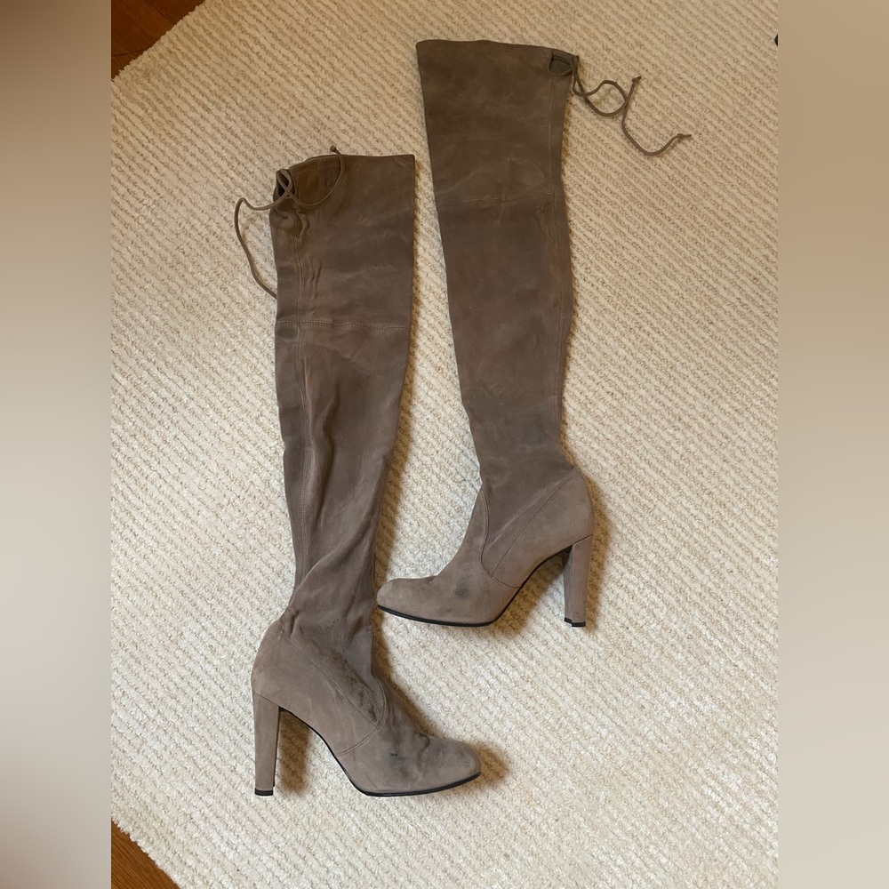 Stuart Weiztman High Suede Knee Boots! Good Condition!! Size 39EU, 9US